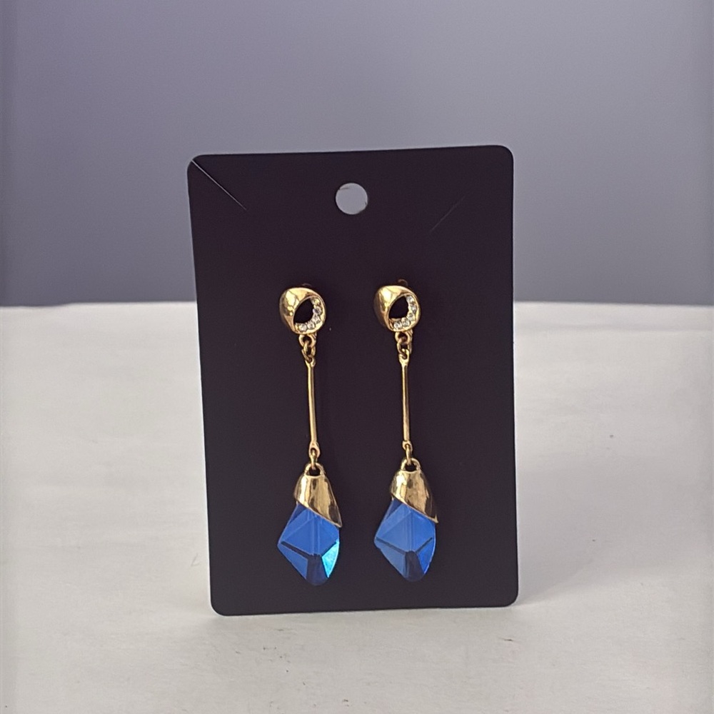 💎✨Classy Blue Stone Dangle Earrings